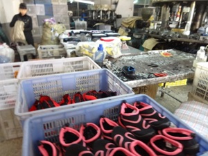 France Footwear Seller Checks